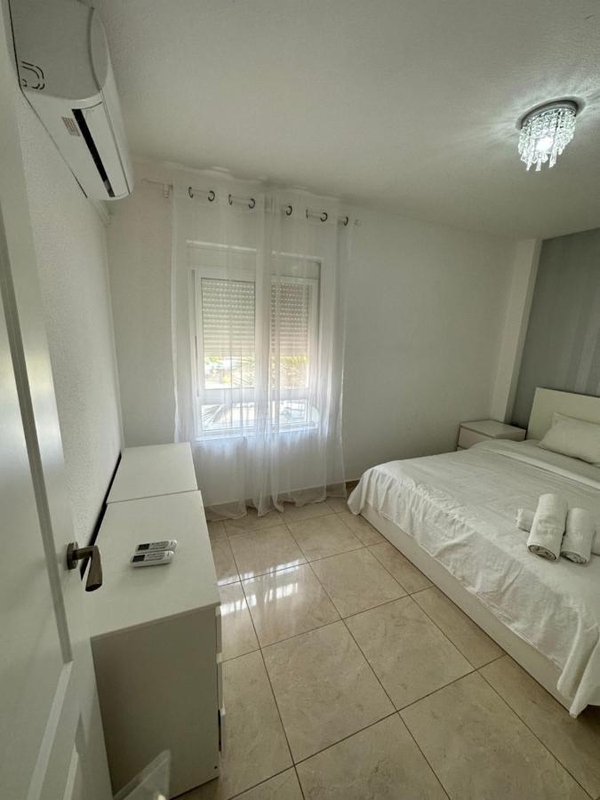 Apartamentos Yanina Gran Alacant 산타 폴라 외부 사진